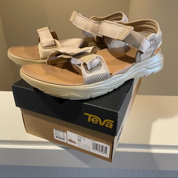 TEVA, Zymic Tan Sandals, Mens 12 - Picture 4 of 17